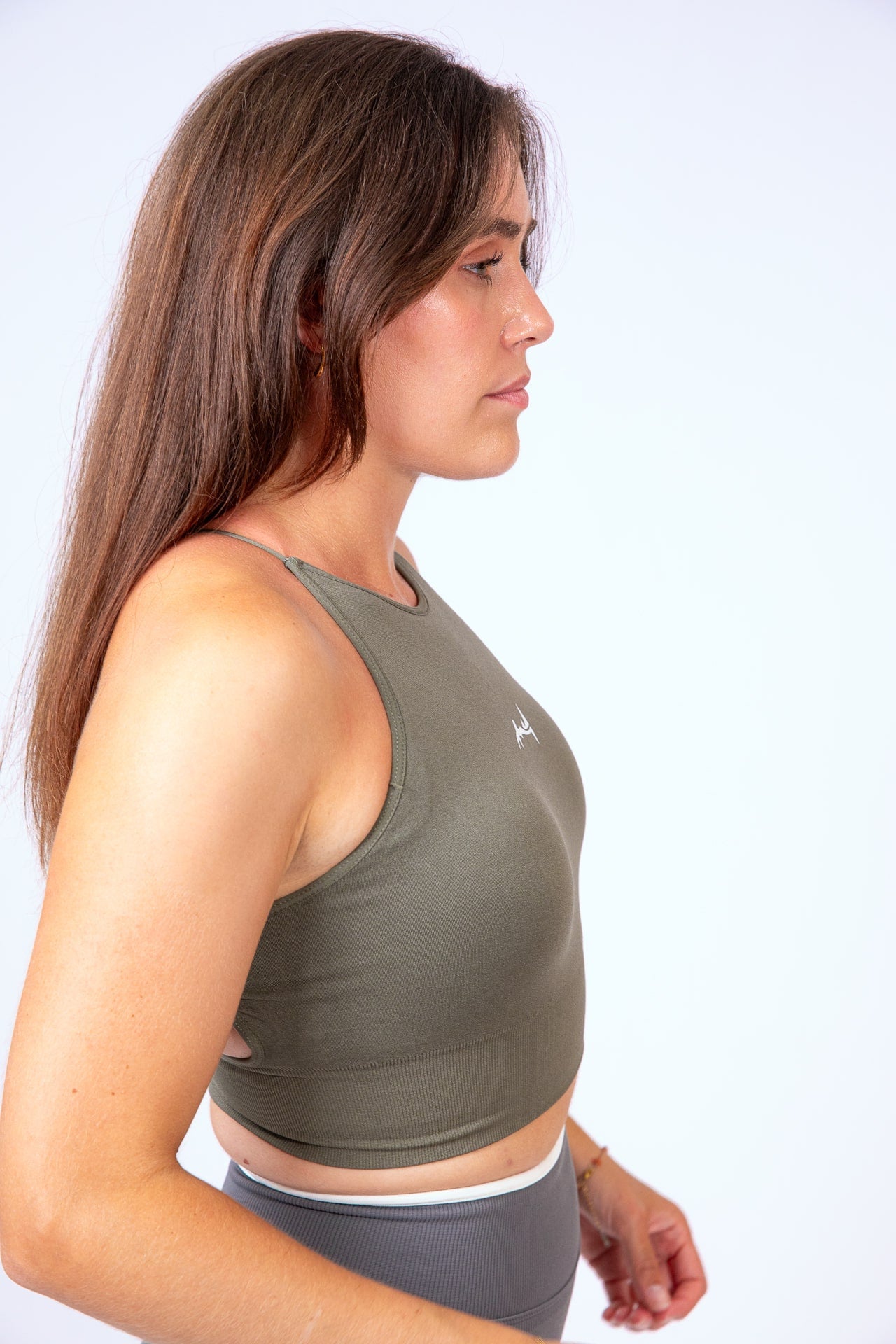 Major Mindset Stringer Sport-BH olivgrün, Close-up, seitliche Ansicht