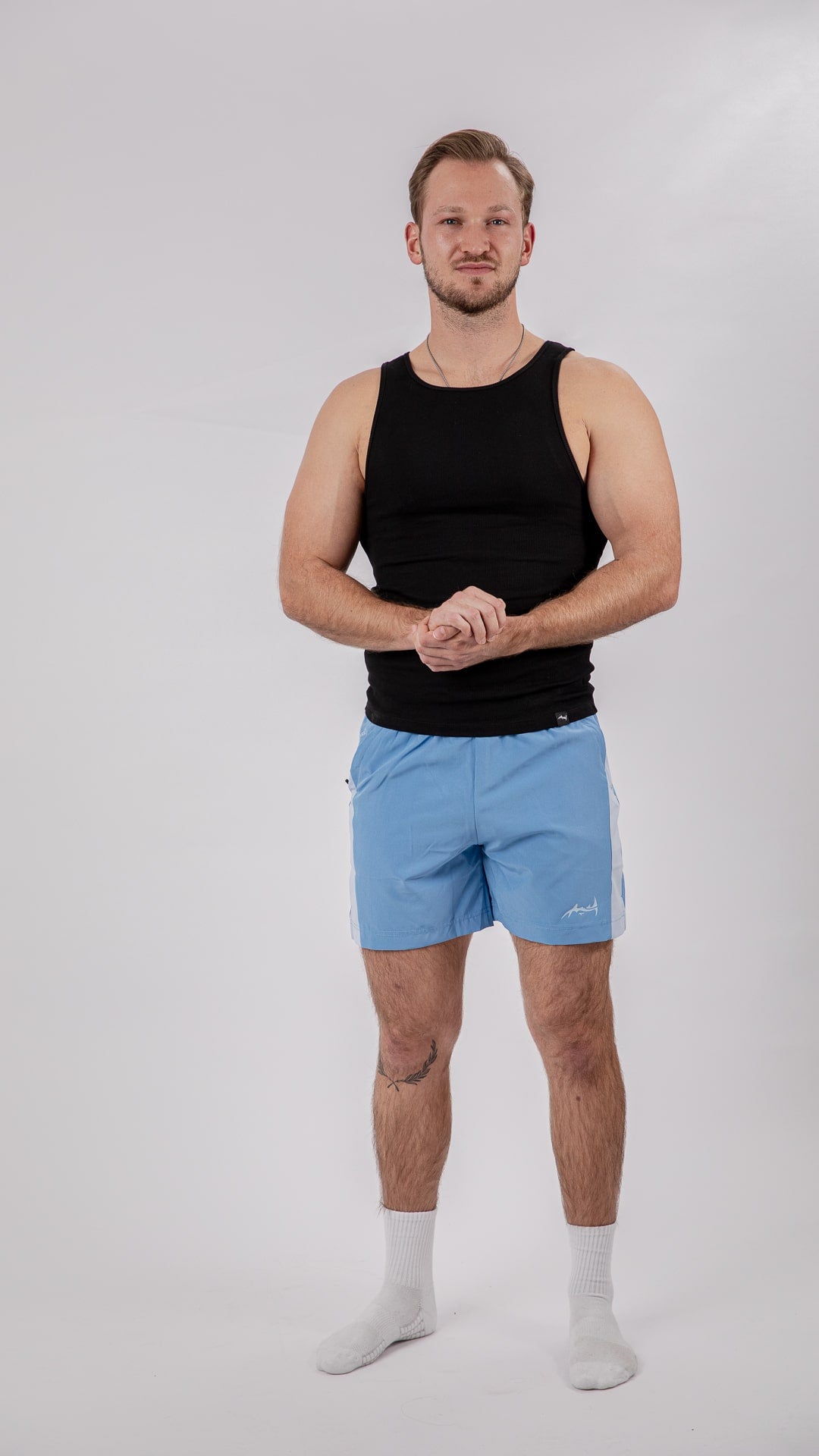 Major Mindset geripptes Tank Top von vorne in schwarz