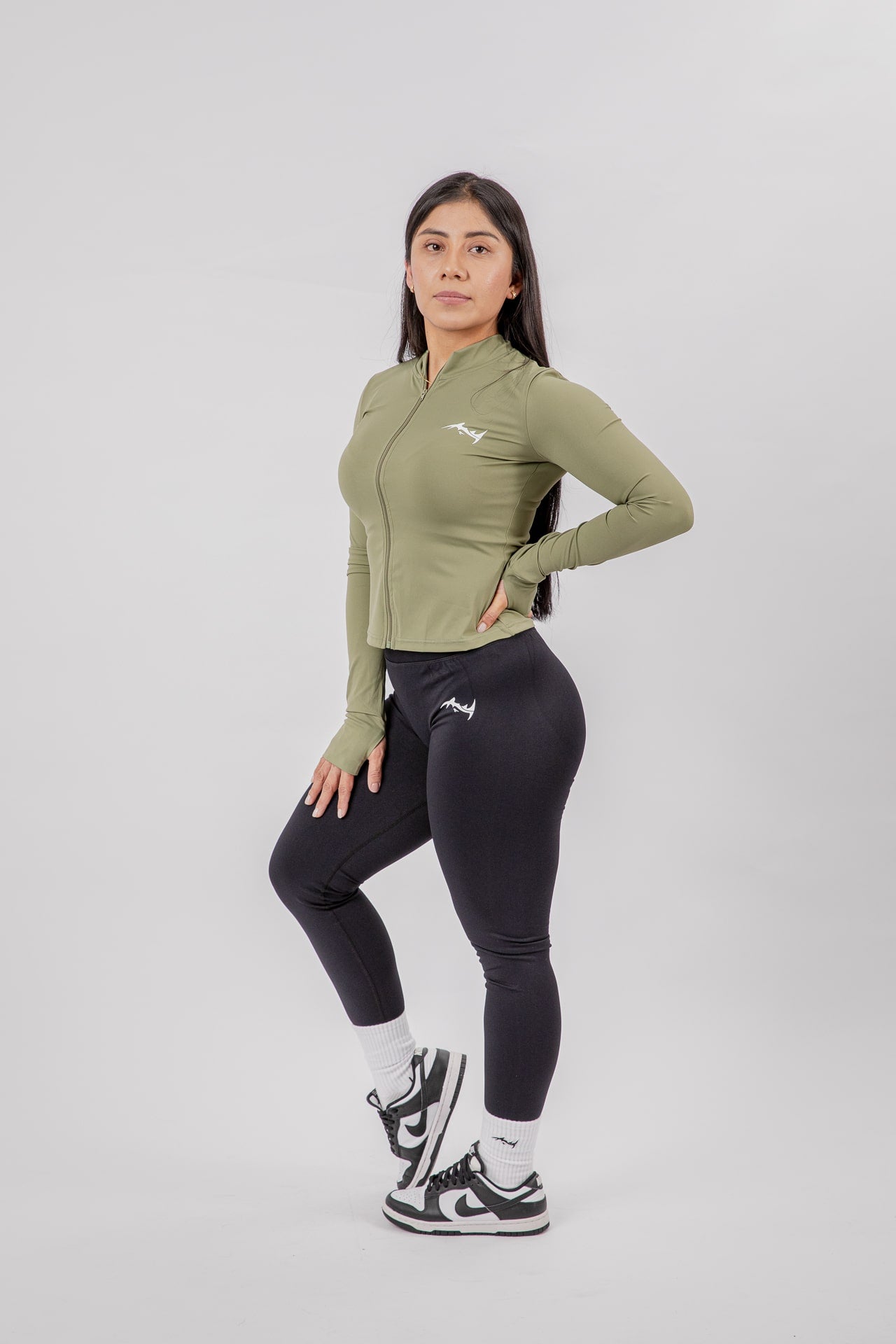 Major Mindset Zip Jacke Olivgrün für Damen frontal
